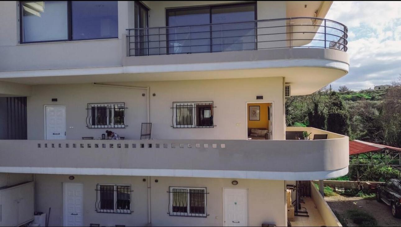 Summer Blue Apartments Chania ハニア エクステリア 写真