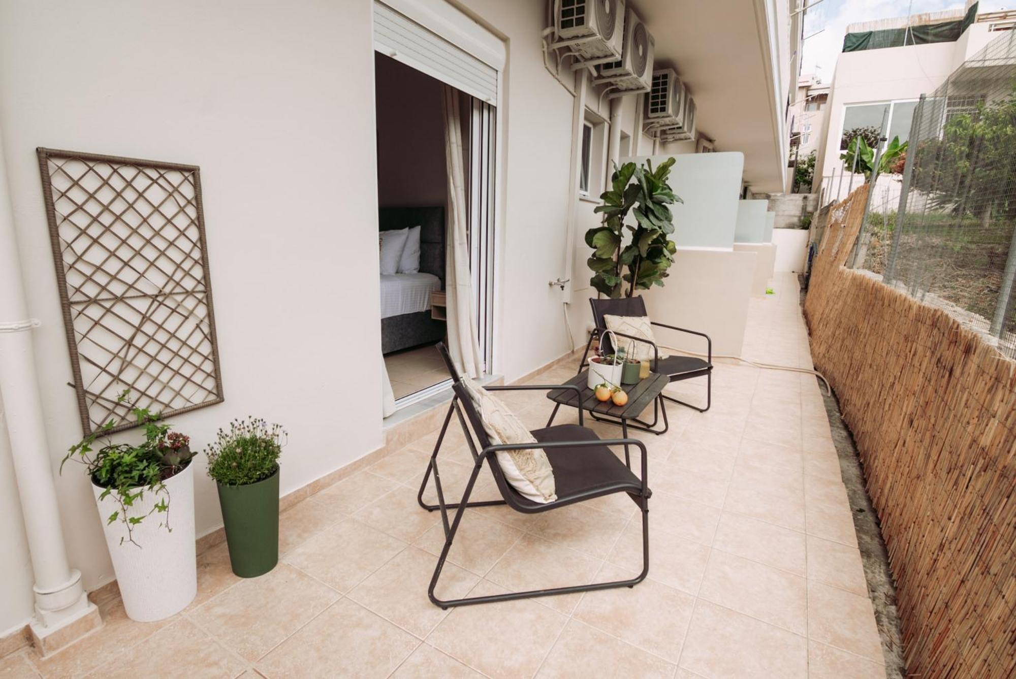 Summer Blue Apartments Chania ハニア エクステリア 写真